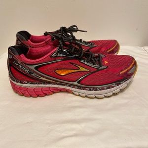 Brooks Ghost 7 Pink Sneakers - Size 10 US